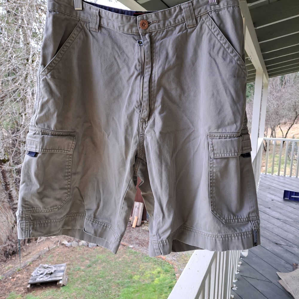 Men's Green Cargo Shorts 34 OP